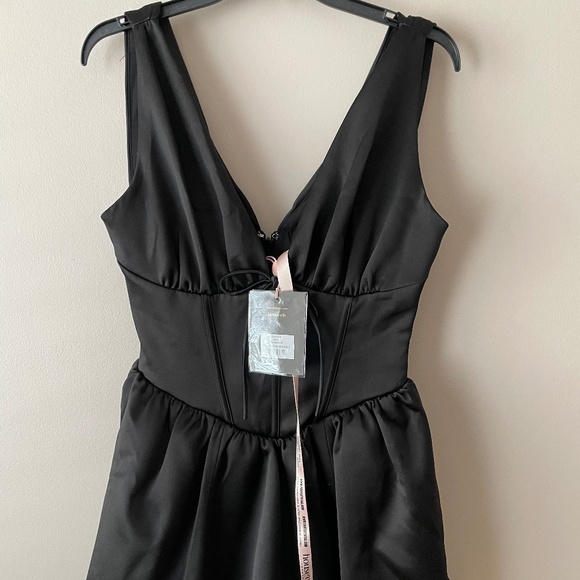 House of CB Emmeliette Corset Satin Minidress Little Black Dress Size M NWT - Picture 2 of 8